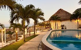 Hotel Lunazul In Costa Esmeralda